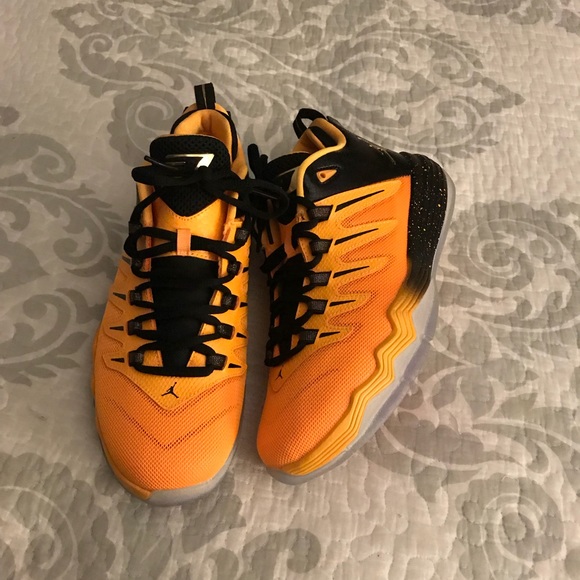 Nike Jordan CP3 Dragons,Size-5.5Y(Adult 7)🌟 - Picture 7 of 8